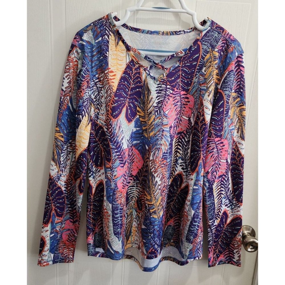 Reel Legends Women's Freeline Long Sleeve Shirt Leaf Print Criss Cross Neck Sz L